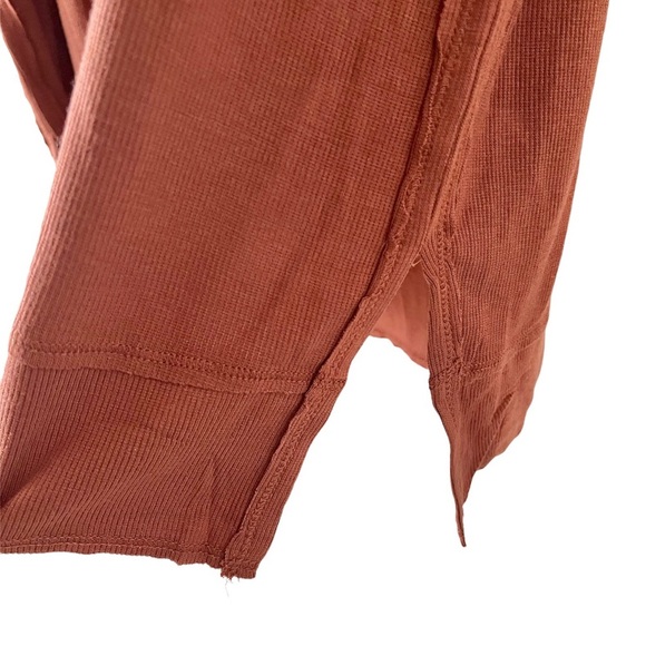 Bordeaux by Anthropologie Rust U Shaped Neck Dolman Sleeved Ribbed Knit Top - Picture 5 of 5